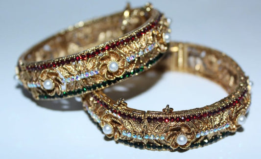 Royal Heritage Kundan Bangles
