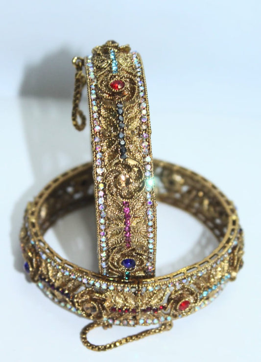 Antique Grace Stone Bangles